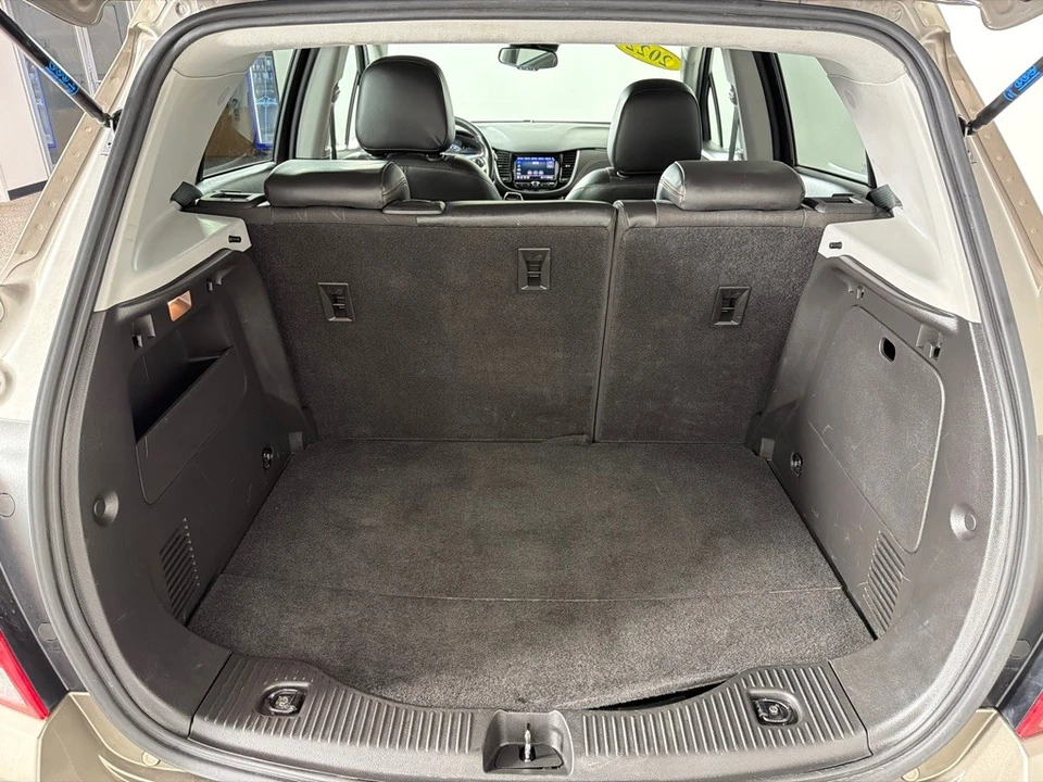2022 Chevrolet Trax - Image 20 of 21