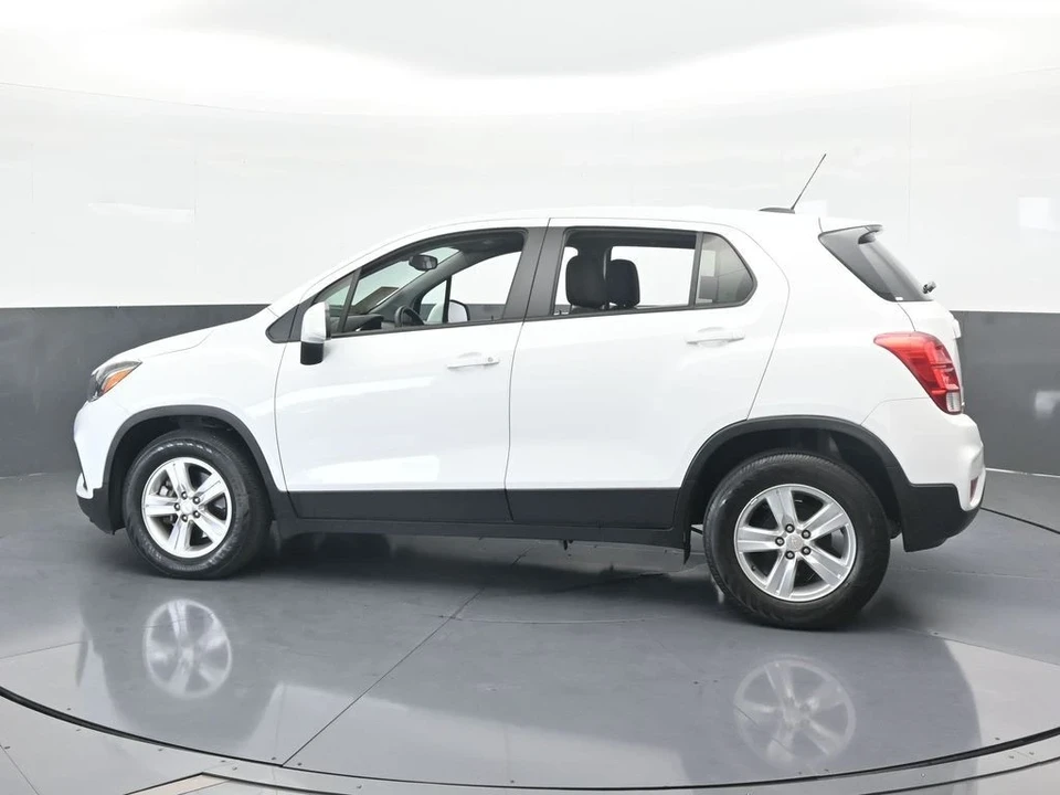 2022 Chevrolet Trax - Image 3 of 12