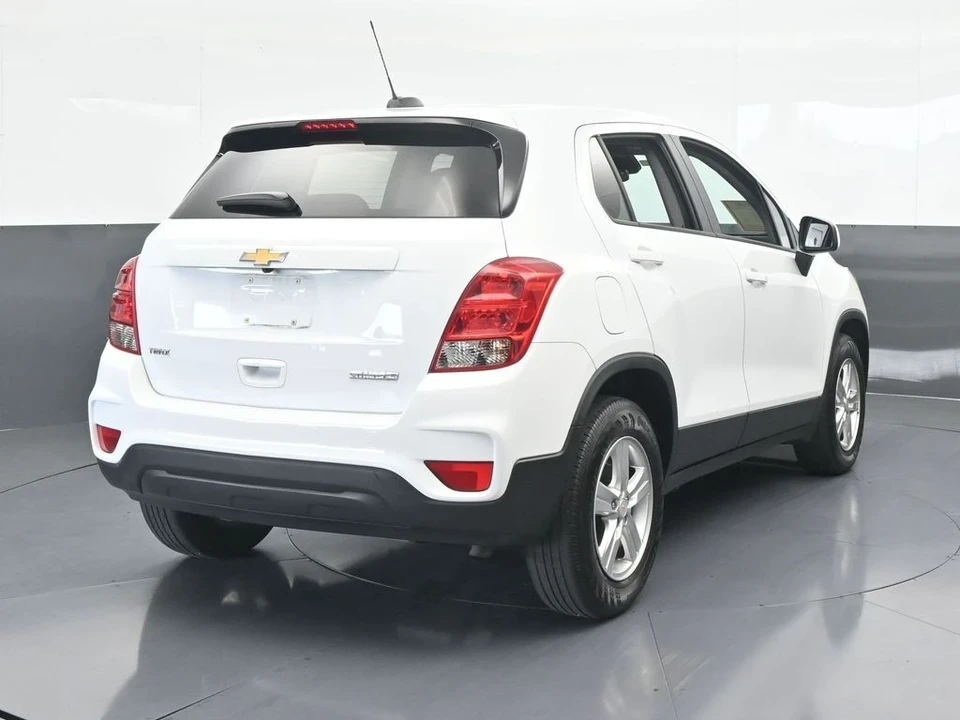 2022 Chevrolet Trax - Image 5 of 12