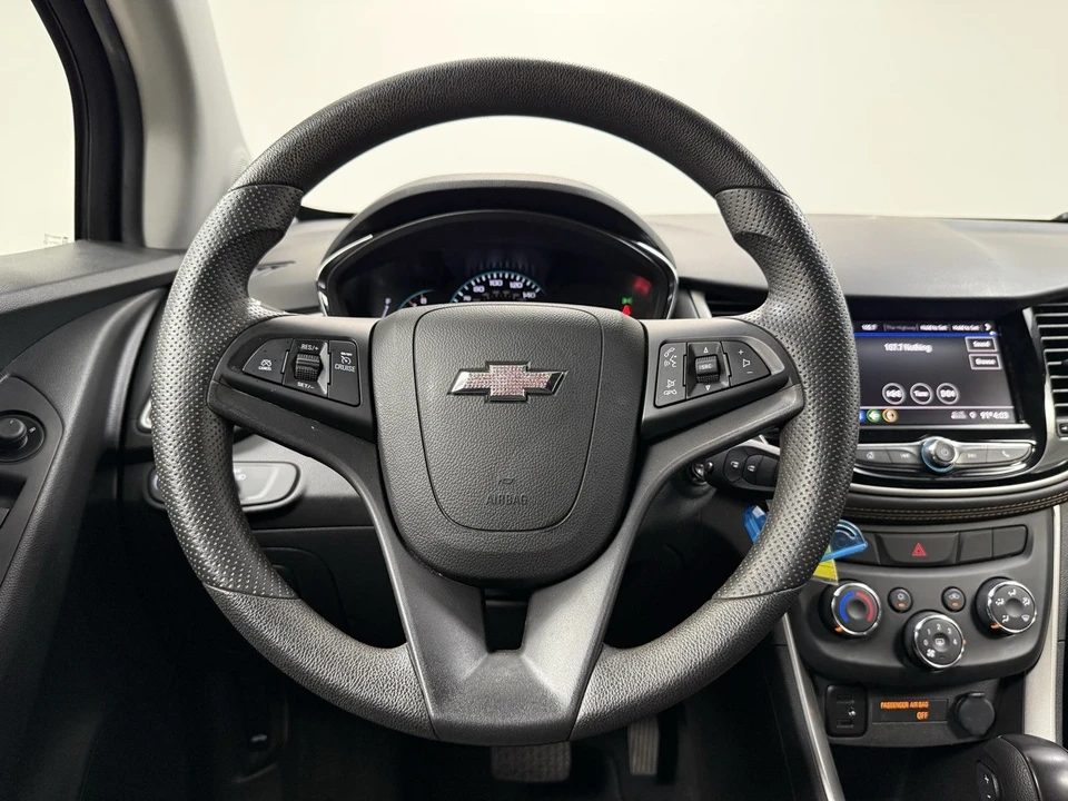 2022 Chevrolet Trax - Image 16 of 21