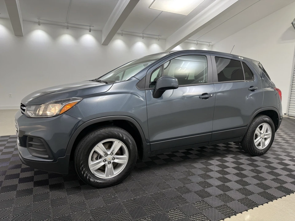 2022 Chevrolet Trax - Image 2 of 21