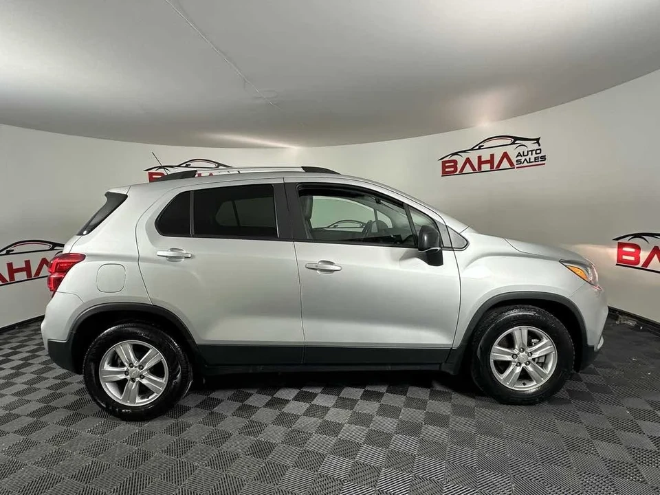 2022 Chevrolet Trax - Image 10 of 21