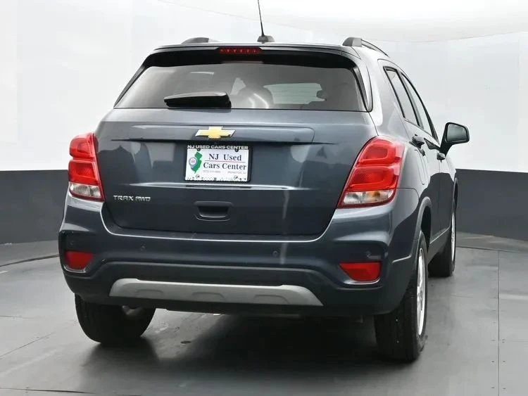 2022 Chevrolet Trax - Image 8 of 12