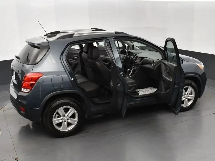 2022 Chevrolet Trax - Image 6 of 12