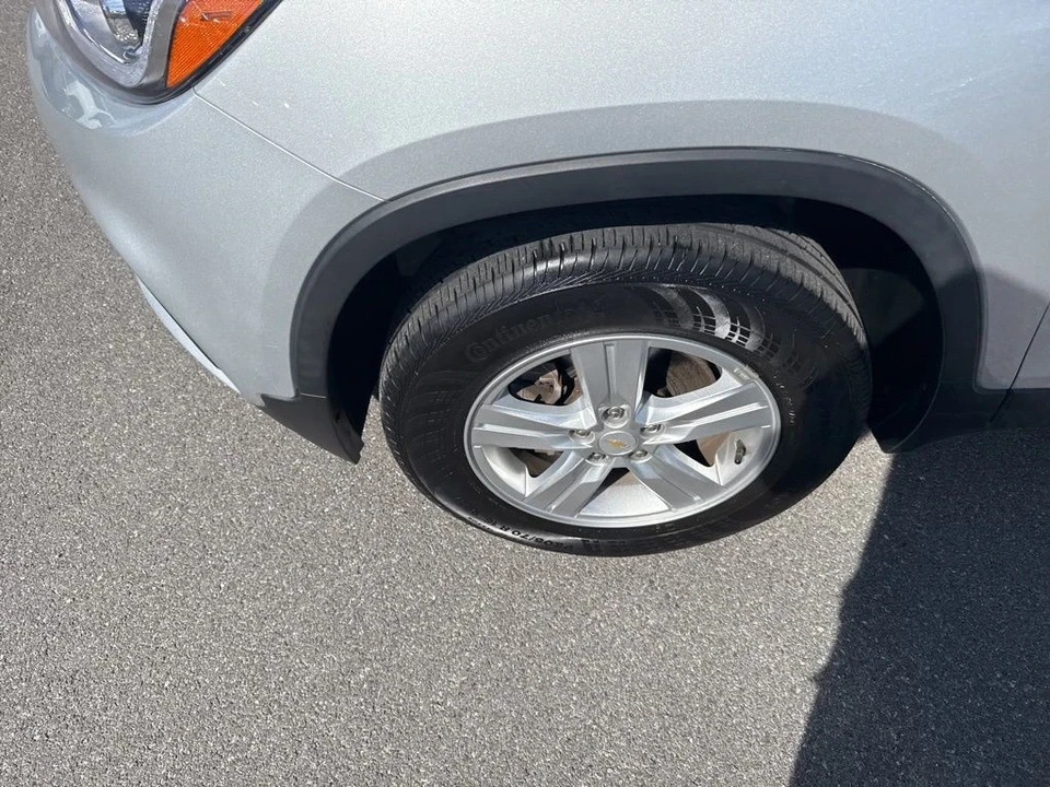 2022 Chevrolet Trax - Image 10 of 12