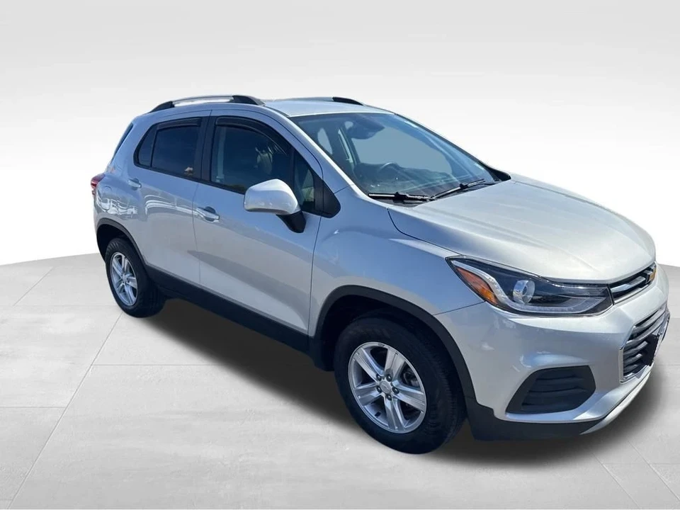 2022 Chevrolet Trax - Image 8 of 12