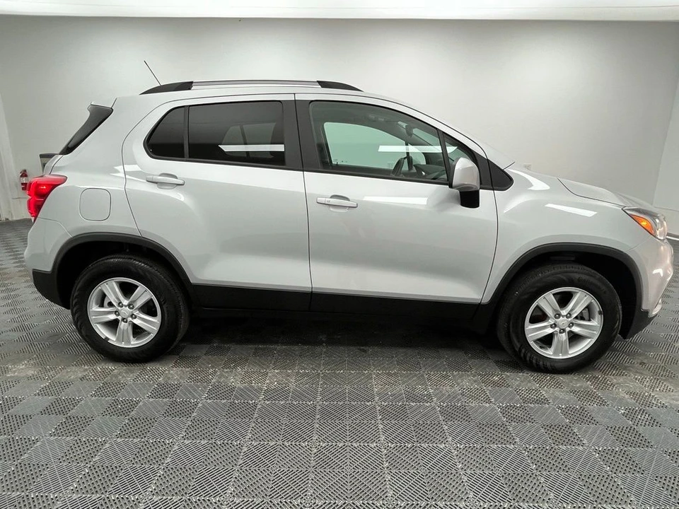 2022 Chevrolet Trax - Image 7 of 12