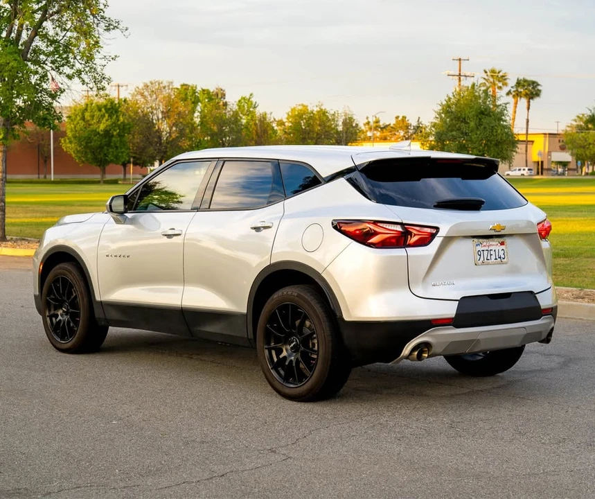 2022 Chevrolet Blazer - Image 3 of 11