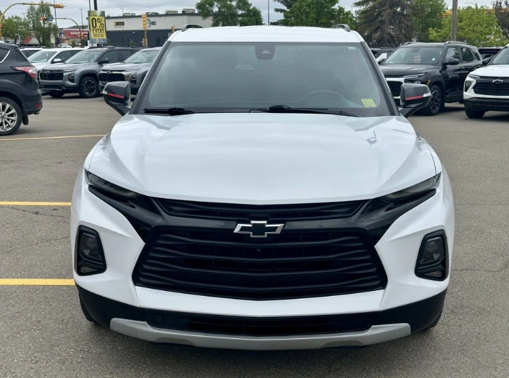 2022 Chevrolet Blazer - Image 2 of 11