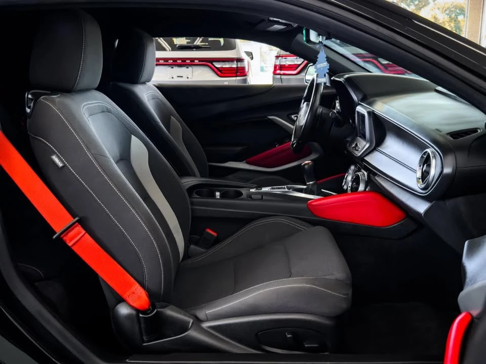 2022 Chevrolet Camaro 6th Gen - Image 15 of 19