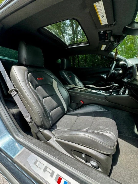 2022 Chevrolet Camaro 6th Gen - Image 14 of 18