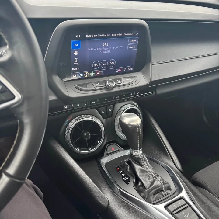 2022 Chevrolet Camaro 6th Gen - Image 10 of 13