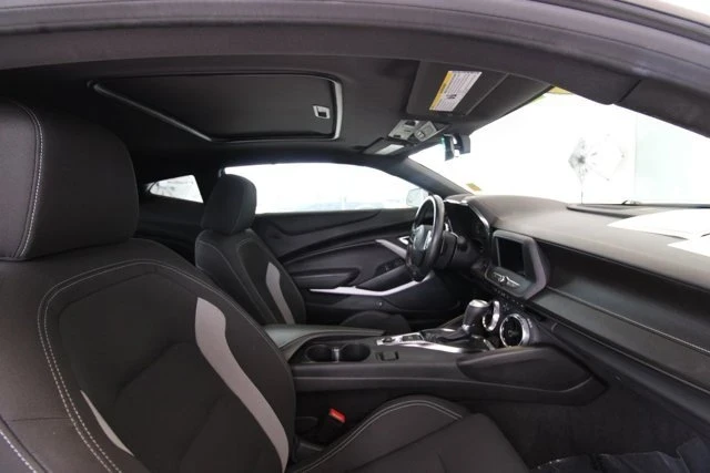 2022 Chevrolet Camaro 6th Gen - Image 19 of 20