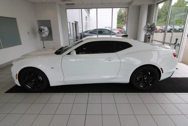 2022 Chevrolet Camaro 6th Gen - Image 2 of 20