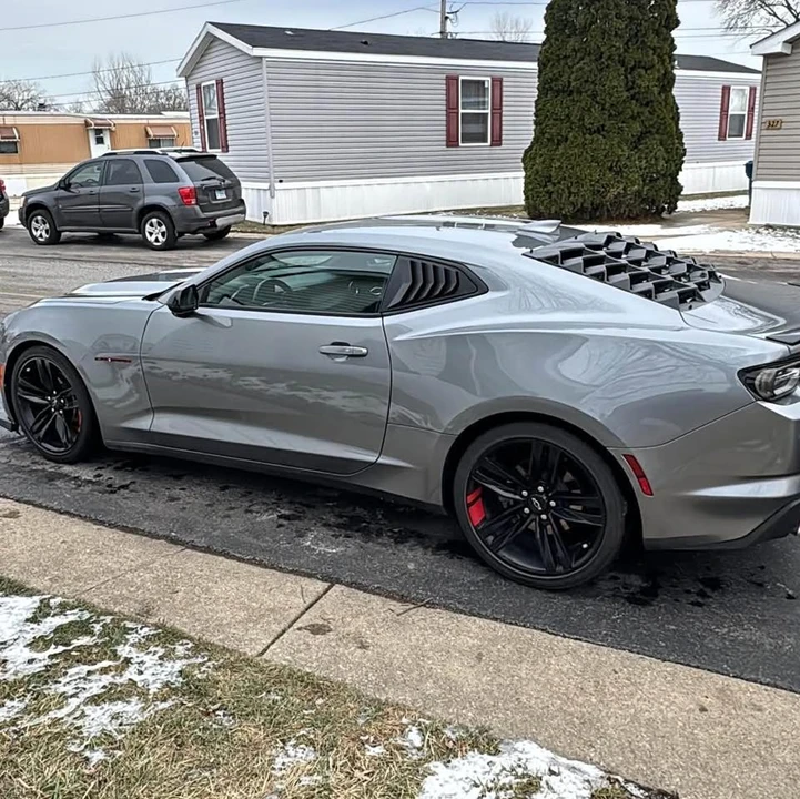 2022 Chevrolet Camaro 6th Gen - Image 2 of 10