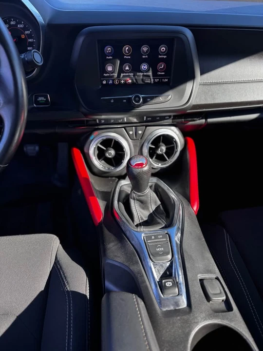 2022 Chevrolet Camaro 6th Gen - Image 14 of 19