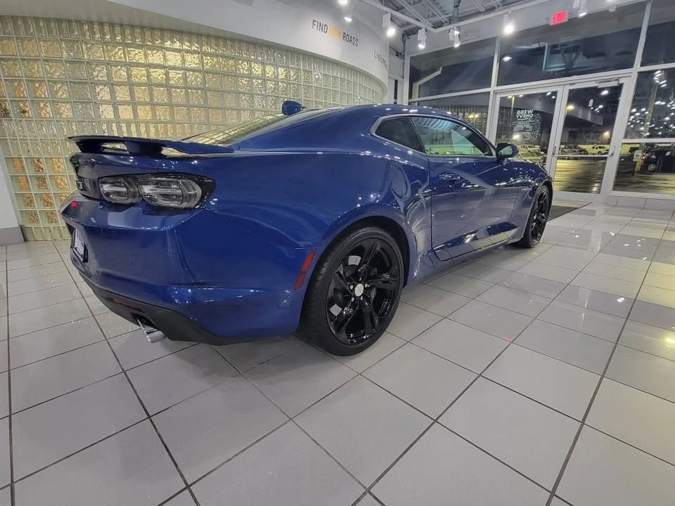 2022 Chevrolet Camaro SS 6th Gen - Image 2 of 15