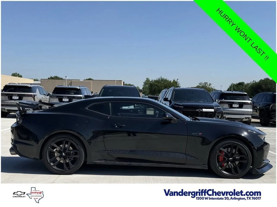 2022 Chevrolet Camaro 6th Gen - Image 2 of 15