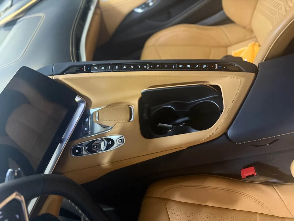 2022 Chevrolet Corvette C8 - Image 11 of 15