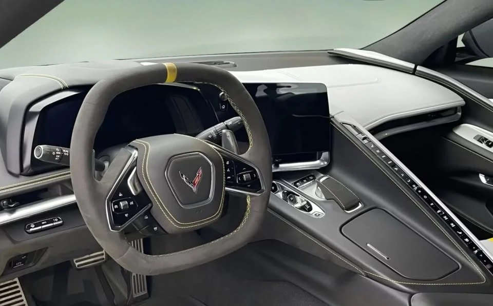 2022 Chevrolet Corvette C8 - Image 10 of 11
