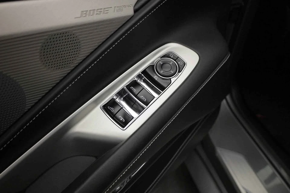 2022 Chevrolet Corvette C8 - Image 10 of 17