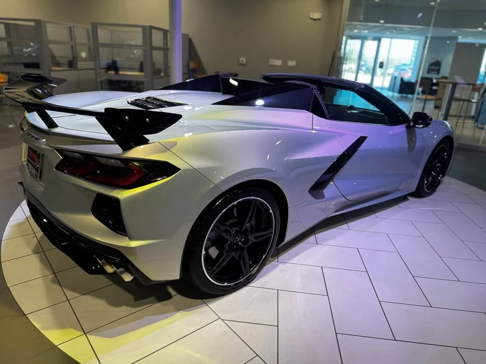 2022 Chevrolet Corvette C8 - Image 7 of 11