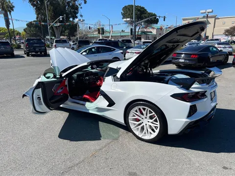 2022 Chevrolet Corvette C8 - Image 4 of 10