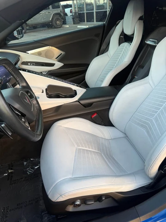 2022 Chevrolet Corvette C8 - Image 3 of 17