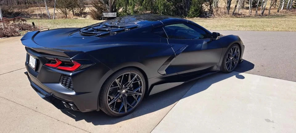 2022 Chevrolet Corvette C8 - Image 3 of 20