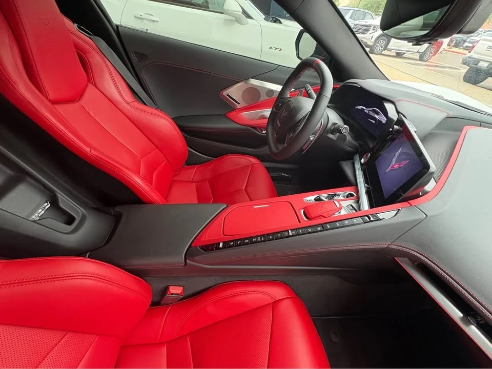 2022 Chevrolet Corvette C8 - Image 15 of 18