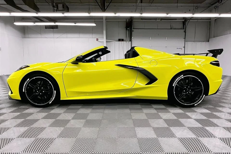 2022 Chevrolet Corvette C8 - Image 5 of 11