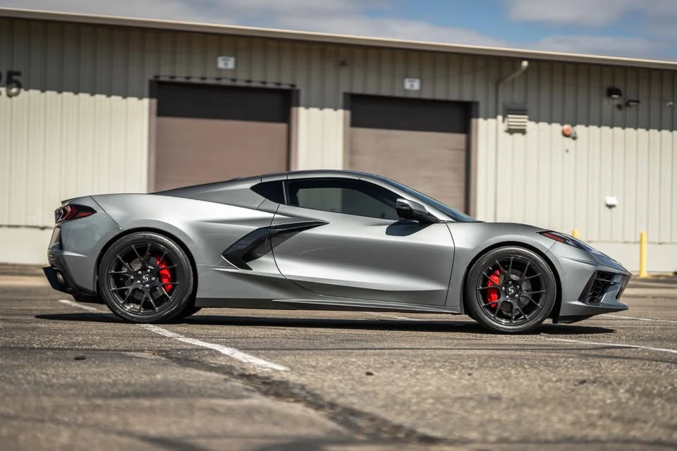 2022 Chevrolet Corvette C8 - Image 2 of 20