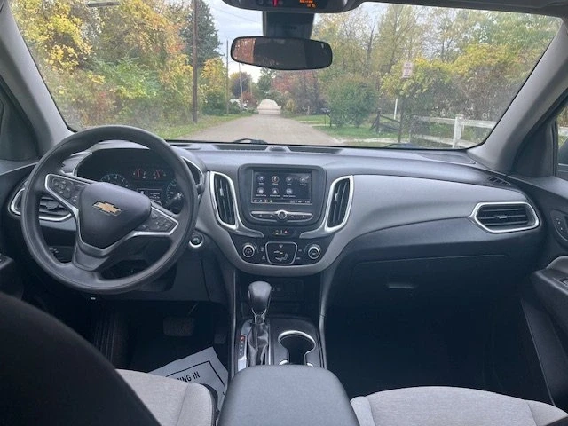 2022 Chevrolet Equinox - Image 9 of 12