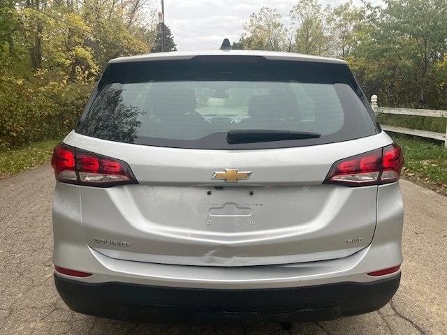 2022 Chevrolet Equinox - Image 5 of 12