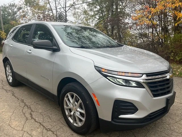 2022 Chevrolet Equinox - Image 3 of 12
