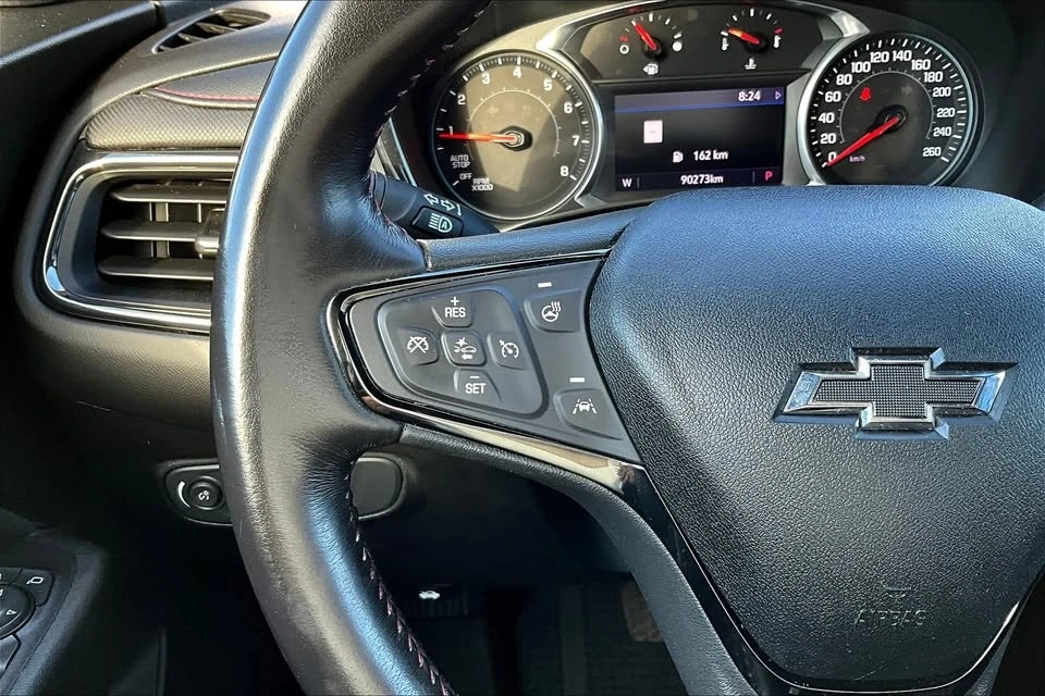 2022 Chevrolet Equinox - Image 8 of 10