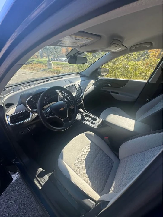 2022 Chevrolet Equinox - Image 9 of 14