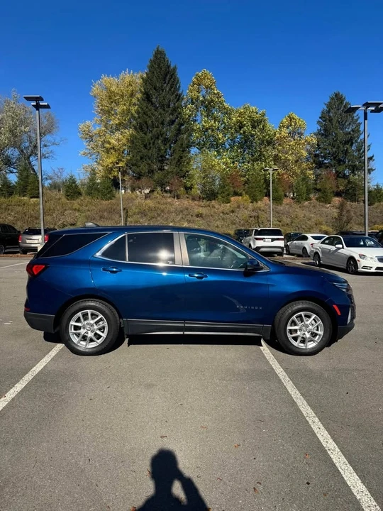 2022 Chevrolet Equinox - Image 5 of 14
