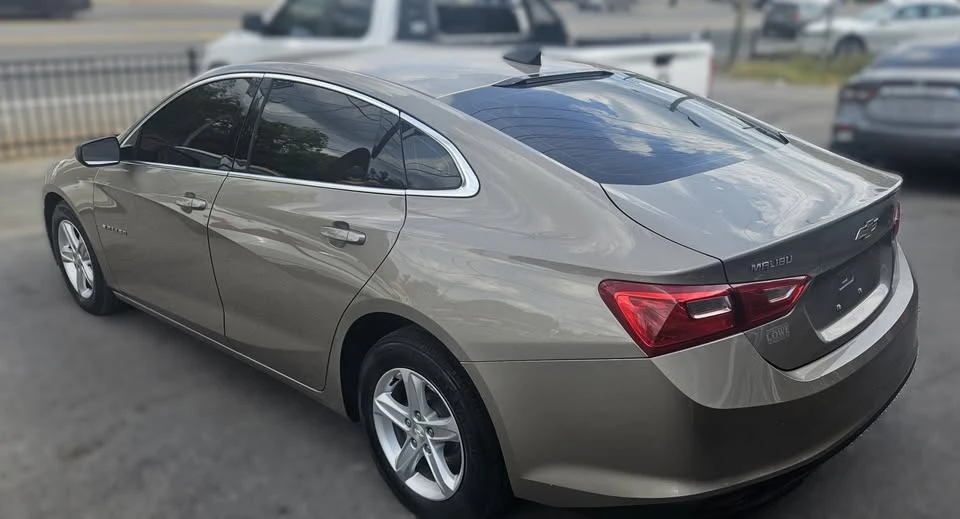 2022 Chevrolet Malibu - Image 4 of 8