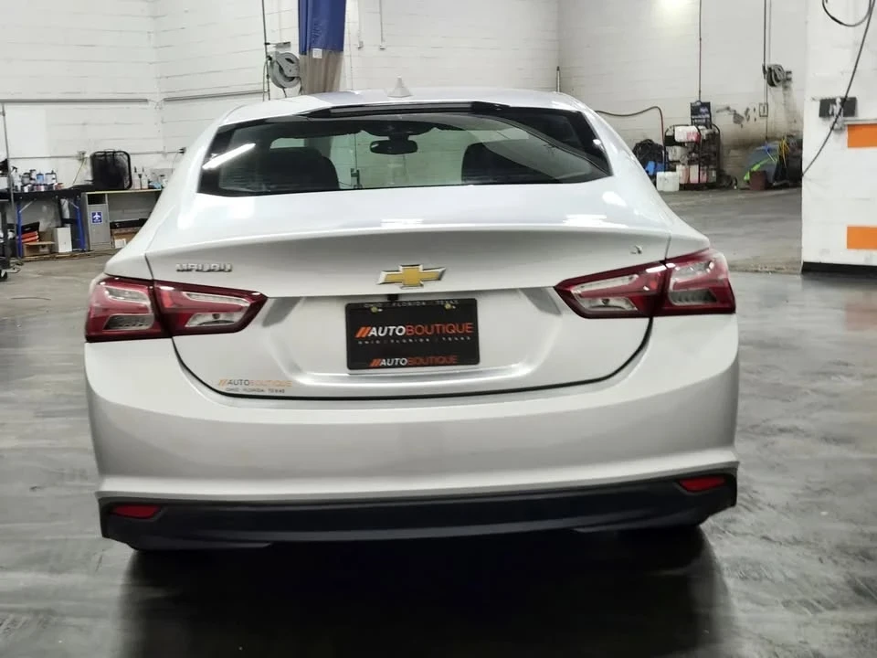 2022 Chevrolet Malibu - Image 4 of 14
