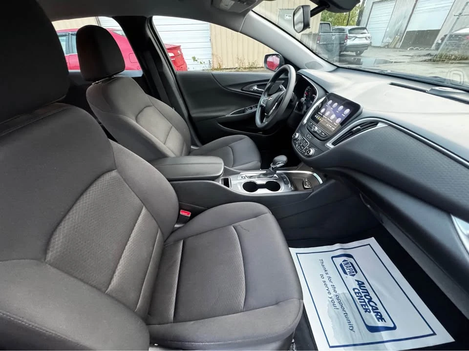 2022 Chevrolet Malibu - Image 7 of 14