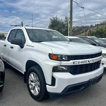 2022 Chevrolet Silverado 1500 Custom