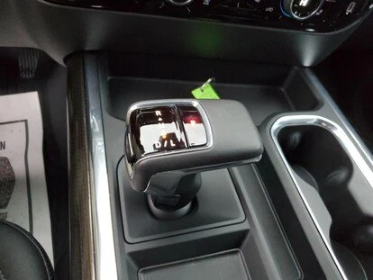2022 Chevrolet Silverado 4th Gen - Image 10 of 12