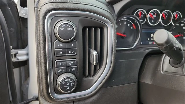 2022 Chevrolet Silverado 4th Gen - Image 19 of 20