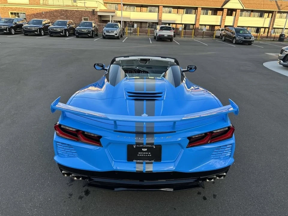 2022 Chevrolet Corvette C8 - Image 2 of 17