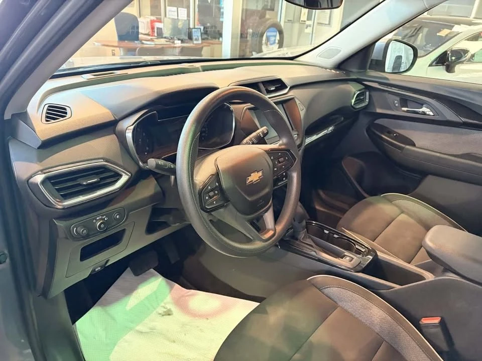 2022 Chevrolet Trailblazer - Image 11 of 19