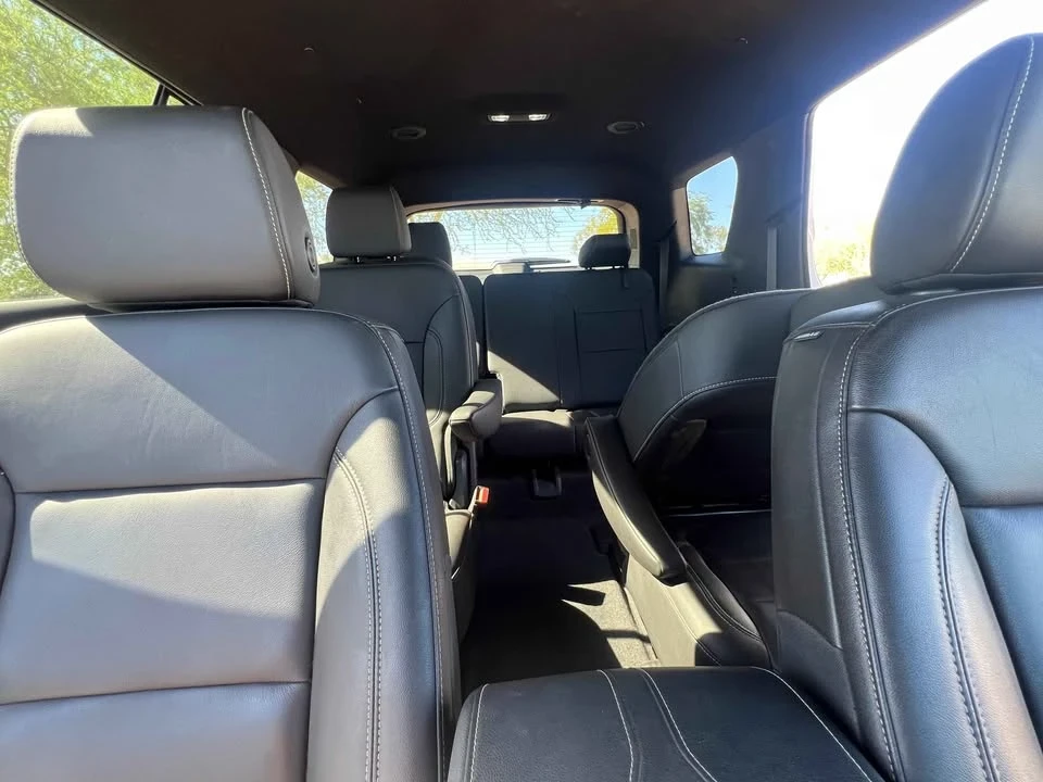 2022 Chevrolet Traverse - Image 7 of 8