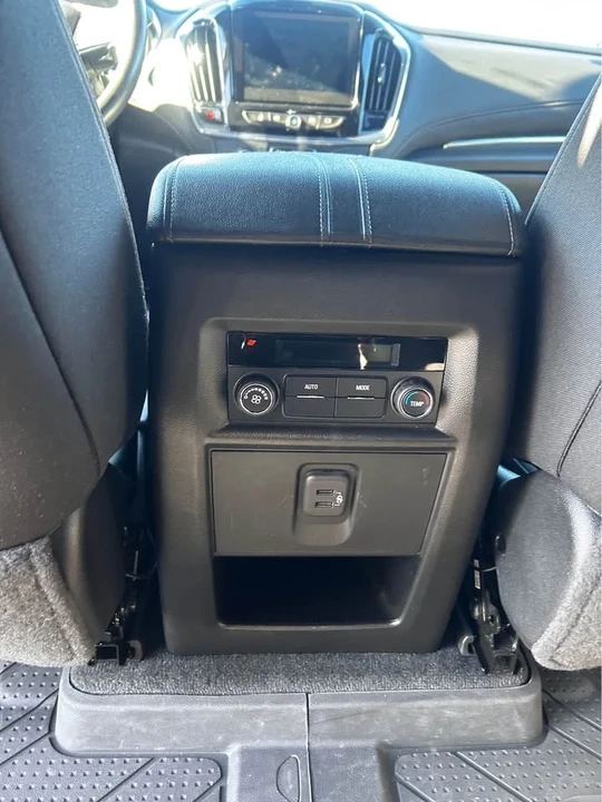 2022 Chevrolet Traverse - Image 13 of 14