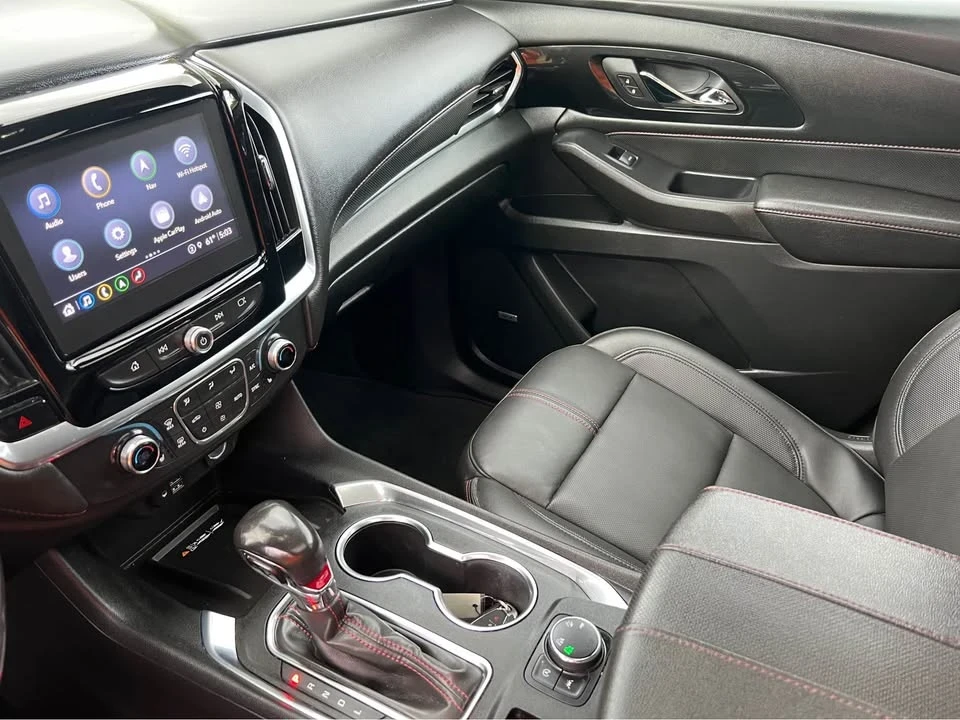 2022 Chevrolet Traverse - Image 13 of 20