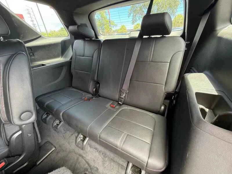 2022 Chevrolet Traverse - Image 5 of 6